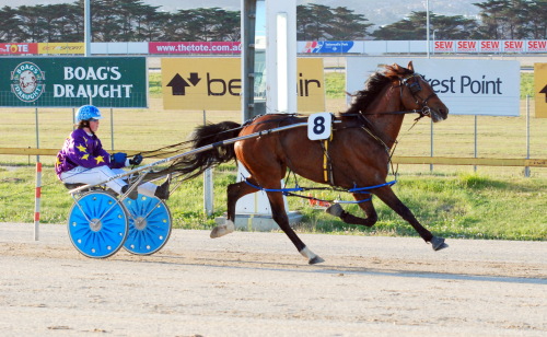 Gedlee winning in Hobart after mssing the start by at least 80 metres
