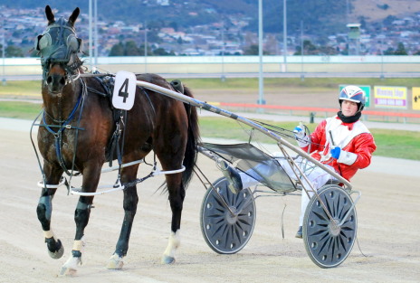 Beautide and the state's leading driver Gareth Rattray
