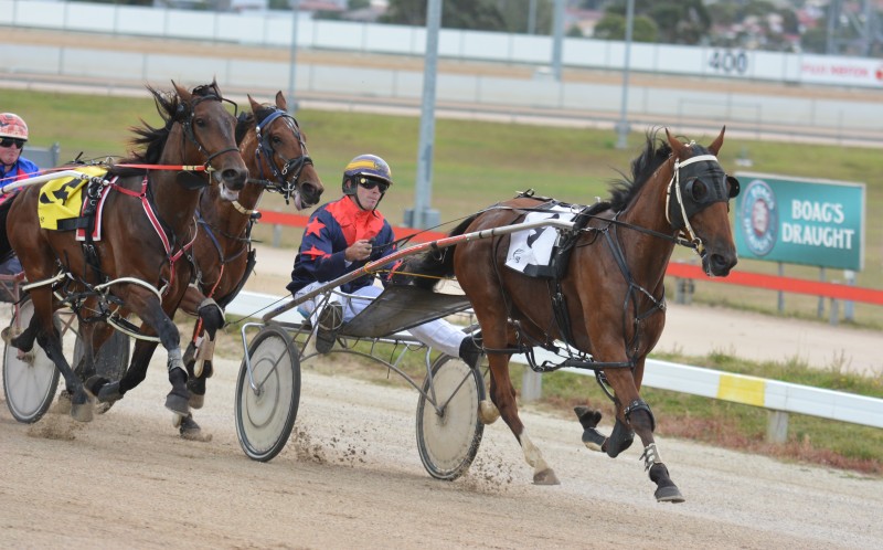 Charlie James (Rohan Hillier) strolls to an easy win in the Office National Pace (3C0-3C1) over 2090m in Hobart